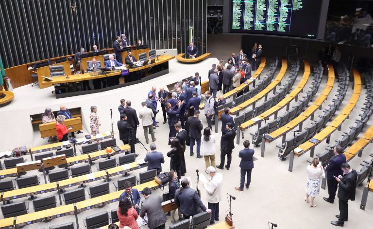 Câmara pode votar na próxima semana projetos ligados à saúde