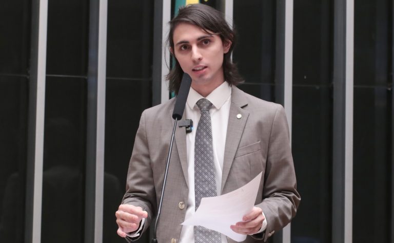 Comissão aprova dedução integral de gastos com educação de pessoas com deficiência no IR